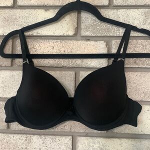 3for$20 bra has underwire 36C